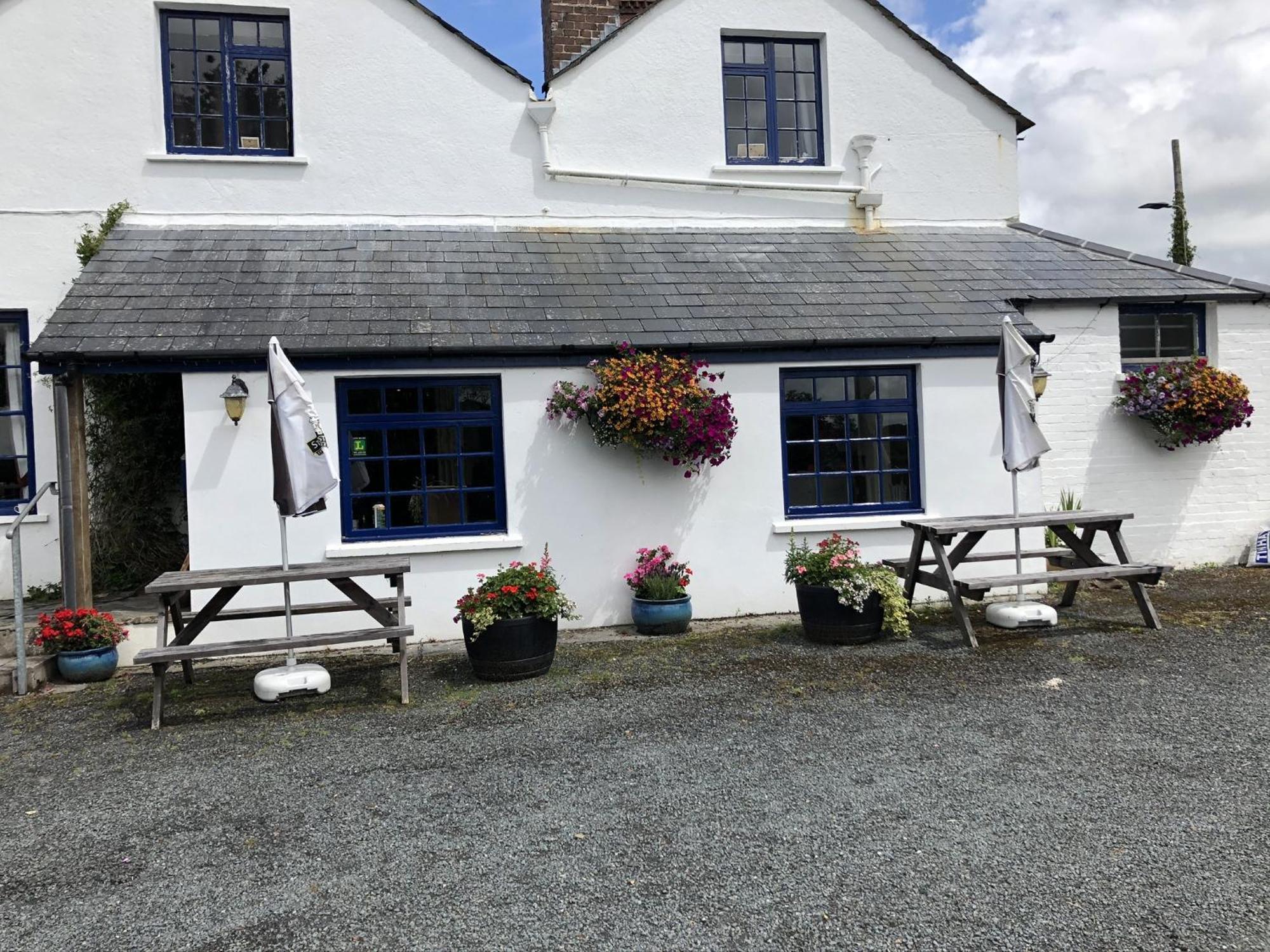 Blue Lion Inn Lewdown Екстер'єр фото